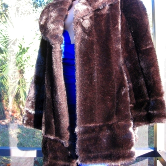 PLUSH VINTAGE BETTY ROSE BLACK/BROWN VEGAN FRIENDLY MINK FAUX FUR COAT SIZE MED - Picture 4 of 7